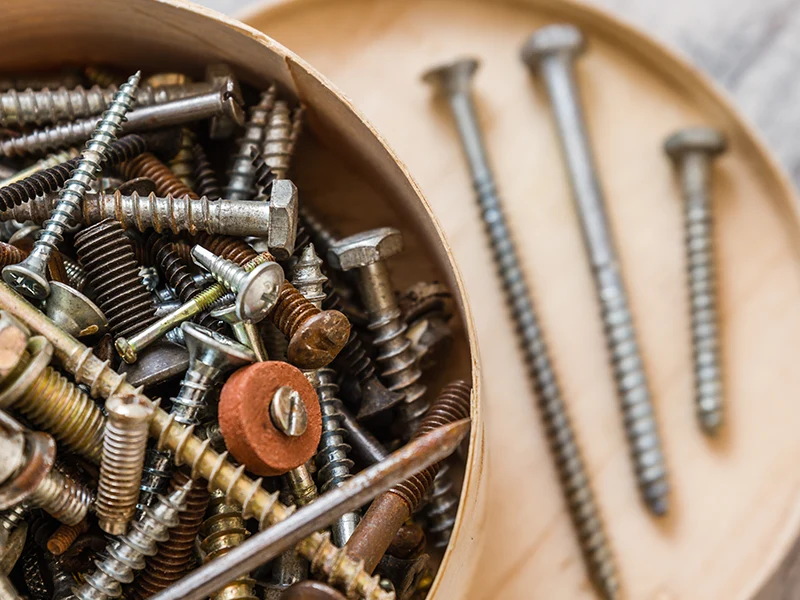 Přírubový šestihranný šroub – zkoumání významu šestihranných šroubů v průmyslových řešeních